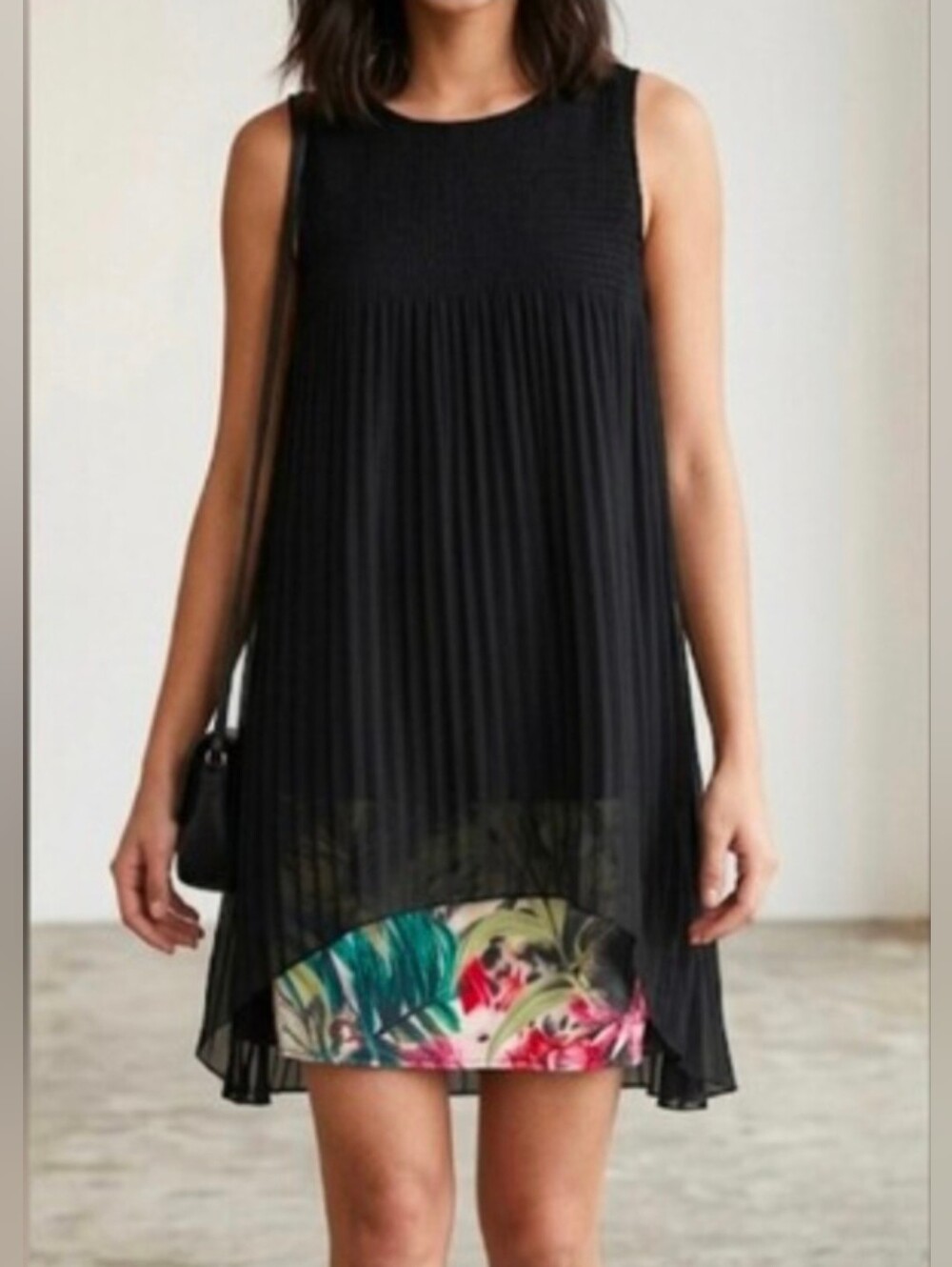 Desigual Women Mini Dress Size Small Sleeveless Pleated  HemTropical Underlay
